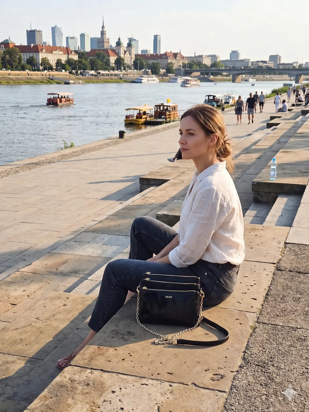 Mini Torebka DKNY – perfekcja w każdym detalu DKNY