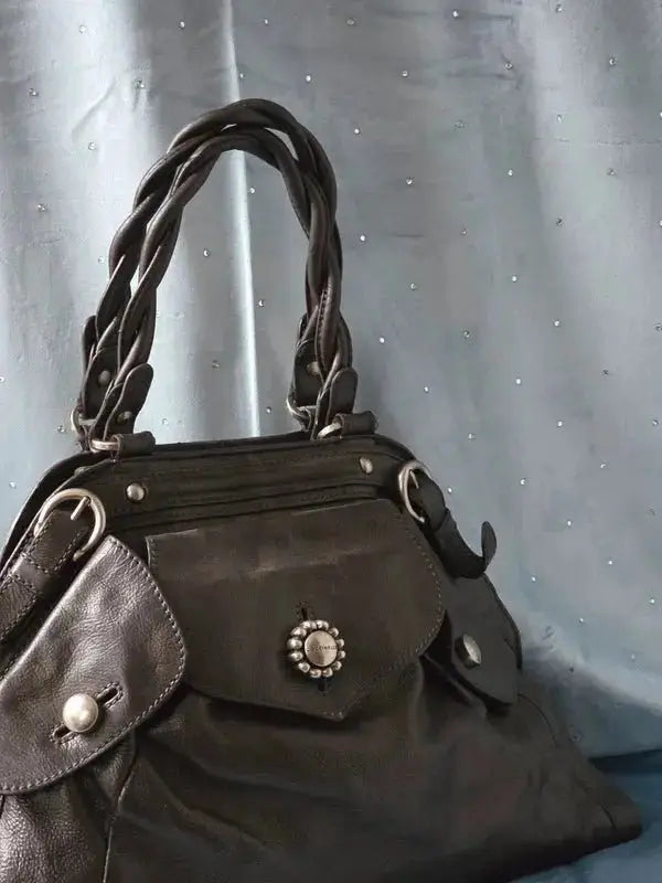 Duża Torba Kuferek Coccinelle Do Ręki Po Renowacji Koloru w Idealnym Stanie - karenlike.com