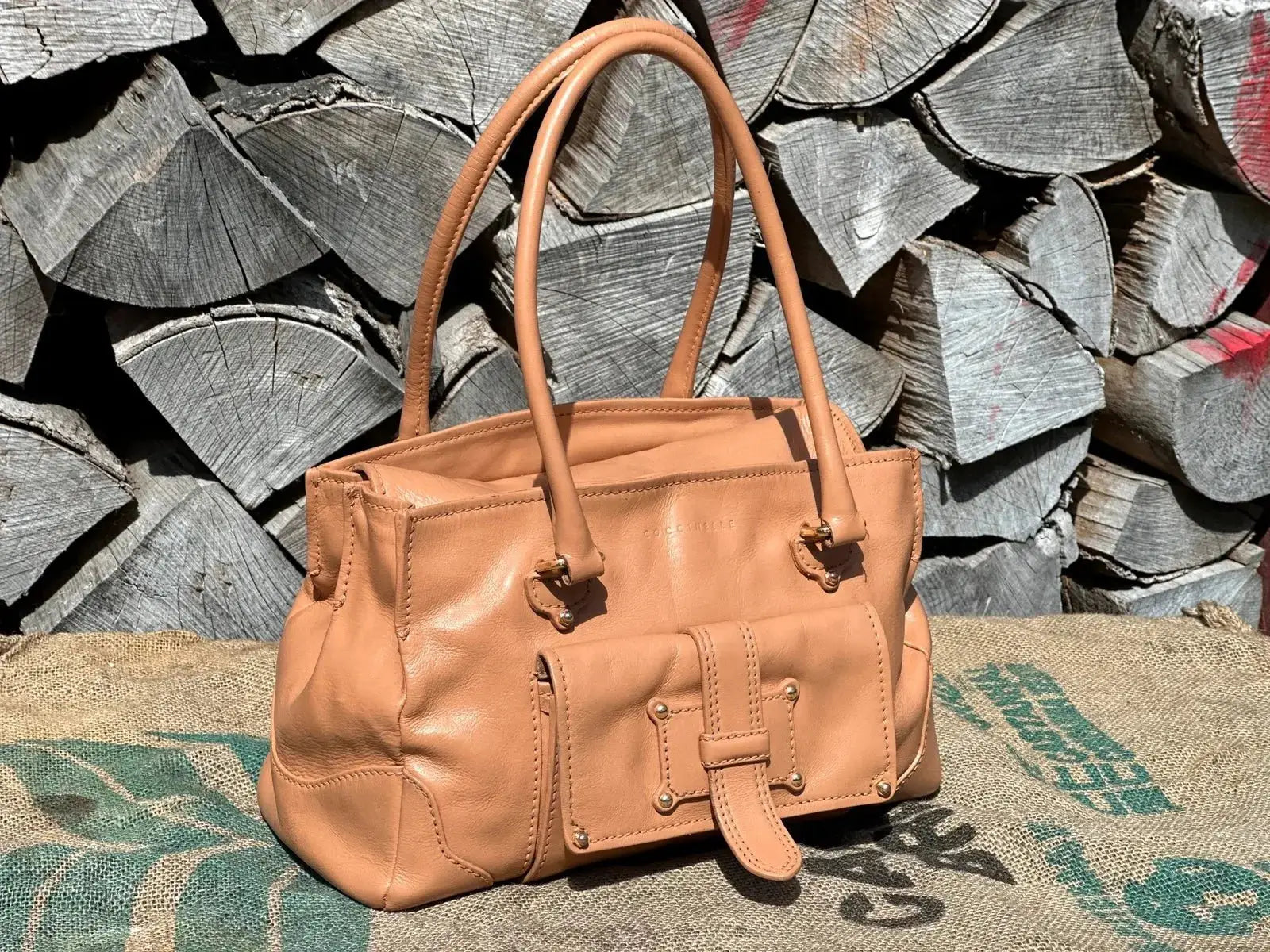 Duża Torebka Coccinelle do Ręki – Skórzana Vachetta | Stan Idealny Po Renowacji Koloru - karenlike.com