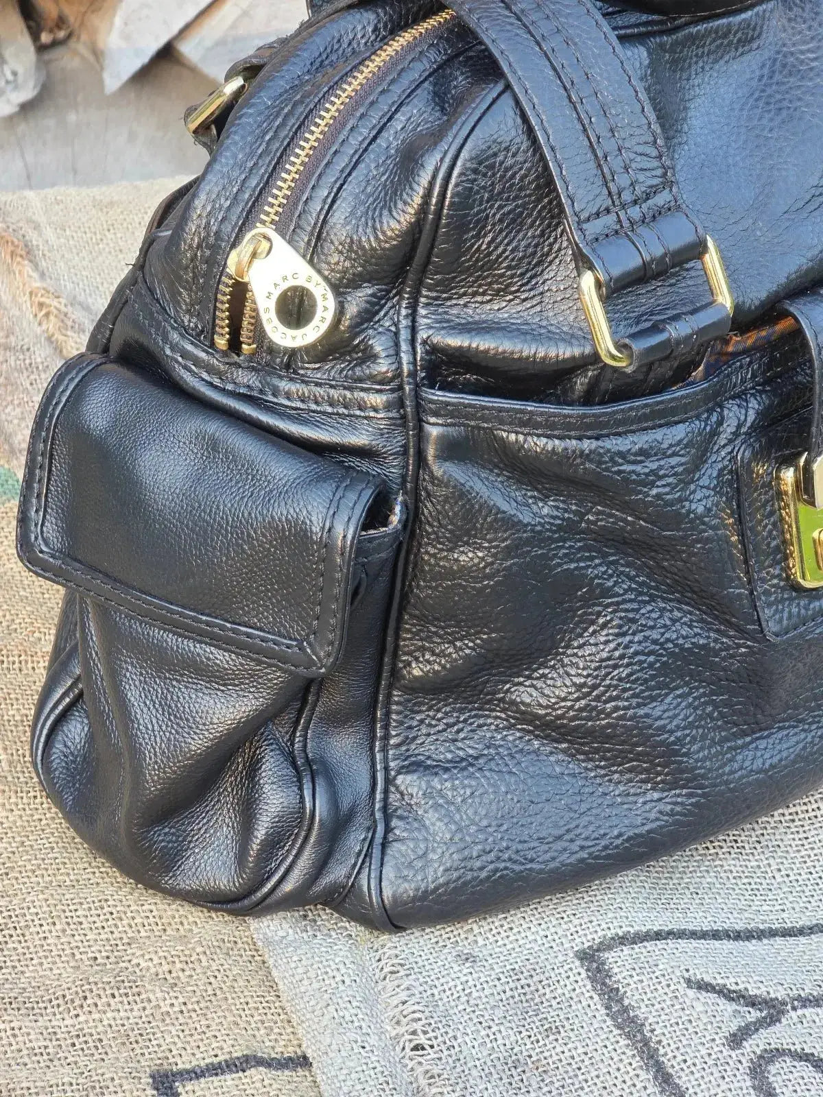 Duża Torebka Marc Jacobs – elegancja w każdym detalu - karenlike.com