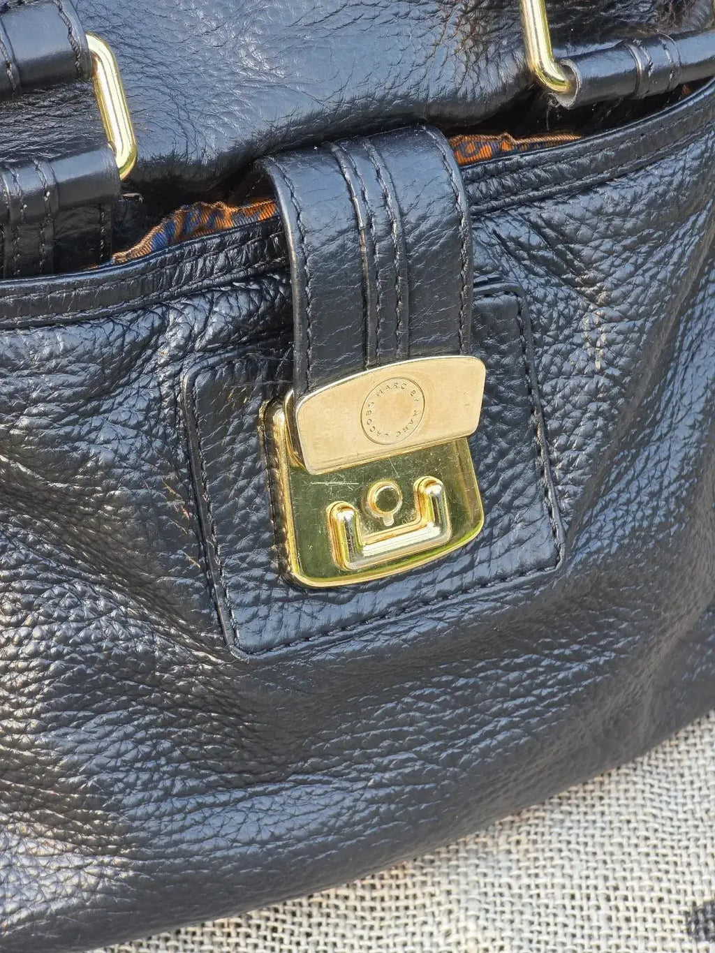 Duża Torebka Marc Jacobs – elegancja w każdym detalu - karenlike.com