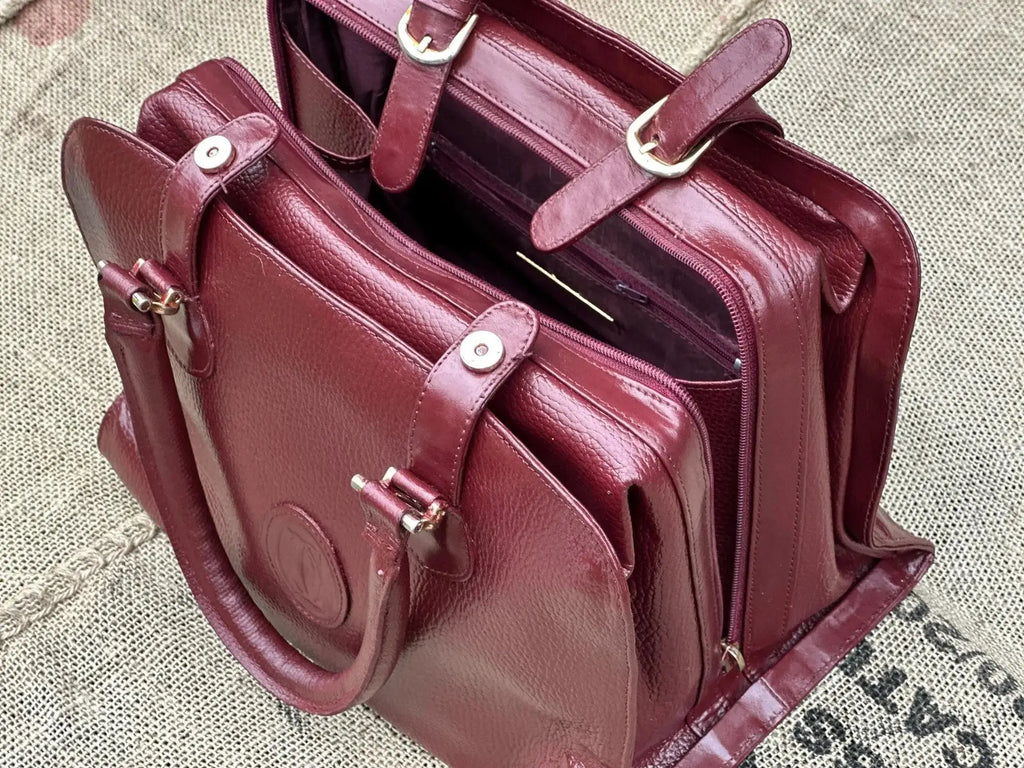 Duża torebka vintage Cartier – stan idealny | 100% skóra naturalna | Autentyczna - karenlike.com
