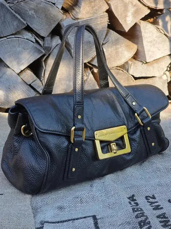 Elegancka torebka Marc Jacobs – skóra naturalna - karenlike.com
