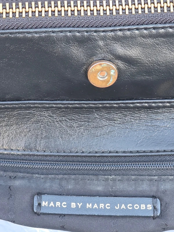 Duża Torebka Marc Jacobs Do Ręki W idealnym stanie po renowacji koloru