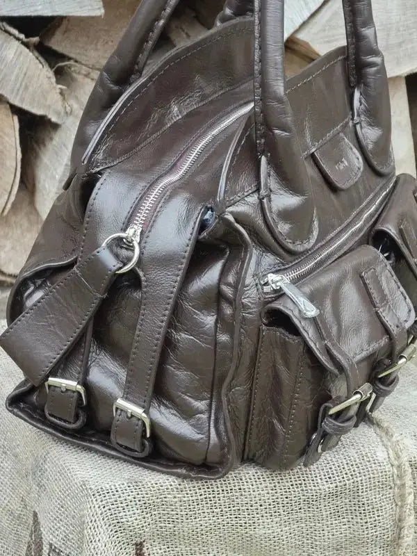 Kuferek Chloé Edith – klasyczna torebka do ręki - karenlike.com