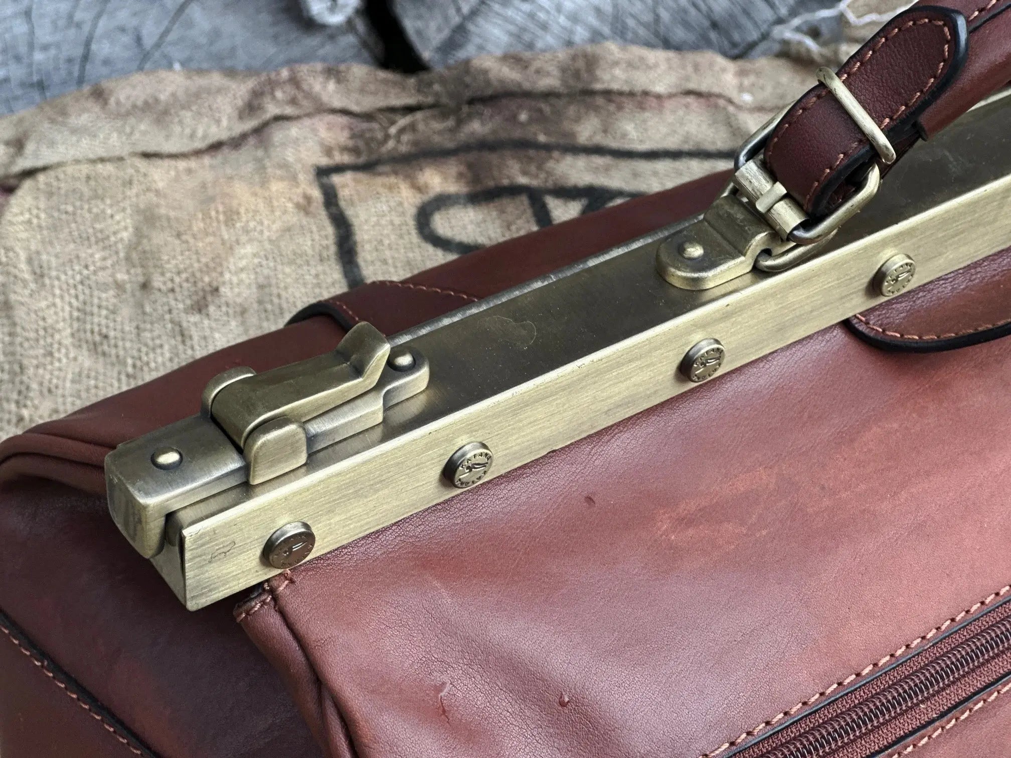 Kuferek Vintage Super Idealny Stan - karenlike.com