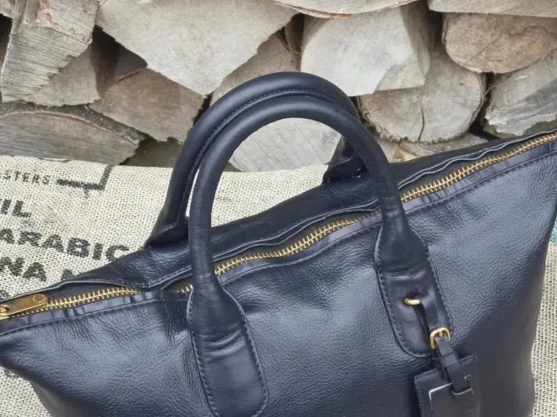 Marc Jacobs Duża skórzana torebka typu kuferek – gruba skóra jagnięca - karenlike.com