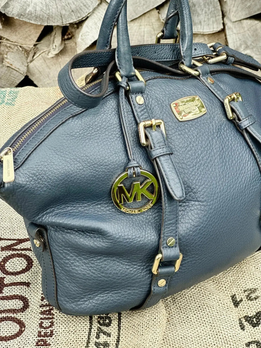 Michael Kors – torebka kuferek do ręki lub na ramię | stan idealny | 100% skóra naturalna | Autentyczna - karenlike.com