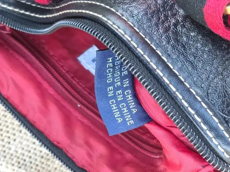 Mini Kuferek Tommy Hilfiger na klucze dokumenty telefon - karenlike.com