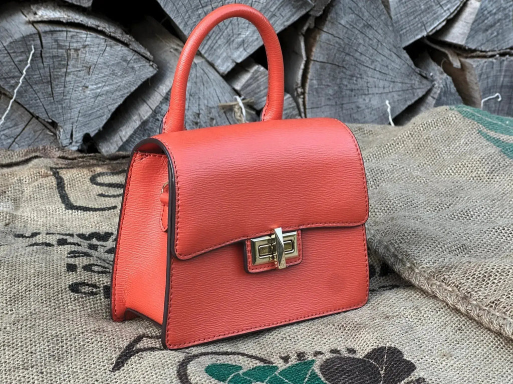 Mini Torebka DKNY rok 2020 Stan Idealny 100% Skóra Naturalna - karenlike.com