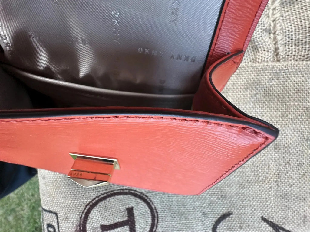 Mini Torebka DKNY rok 2020 Stan Idealny 100% Skóra Naturalna - karenlike.com