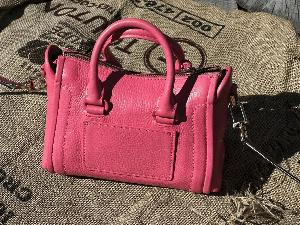 Mini Torebka Michael Kors na dokumenty telefon klucze, po renowacji koloru super stan - karenlike.com