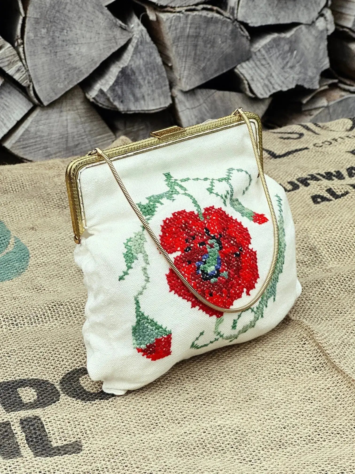Mini Torebka na Telefon / Dokumenty / Klucze – Haft Krzyżykowy - karenlike.com