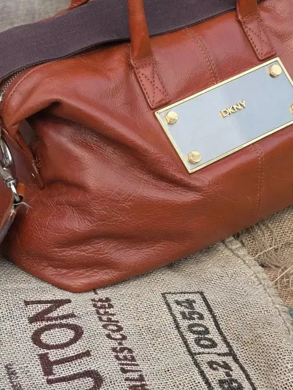 Piękna Duża torba DKNY w idealnym stanie po renowacji koloru - karenlike.com