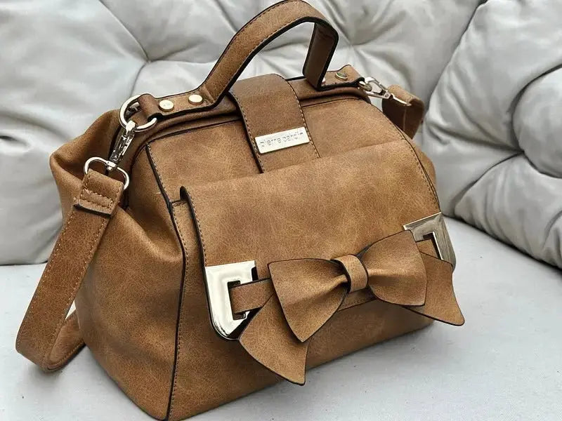 Pierre Cardin Kuferek Vintage – Stan Idealny - karenlike.com