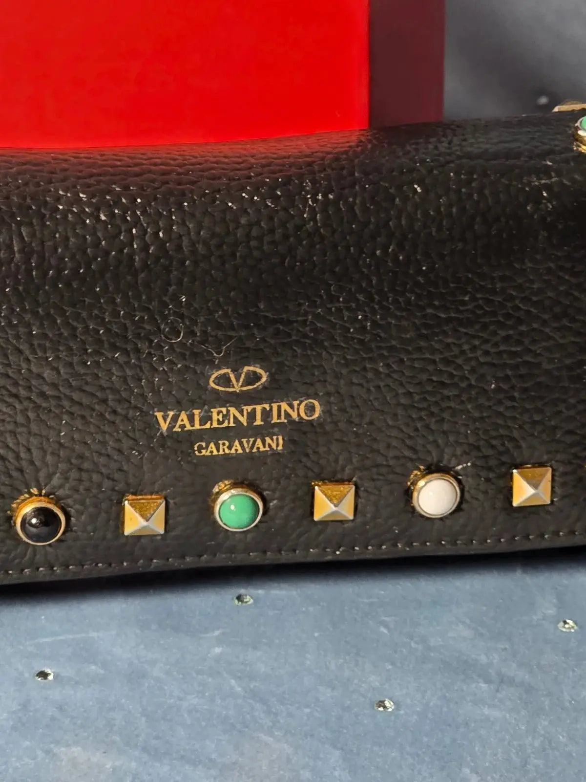 Portfel Valentino Garavani Skórzany 100% Oryginał Po Renowacji Koloru – Stan Idealny 19x10 cm - karenlike.com