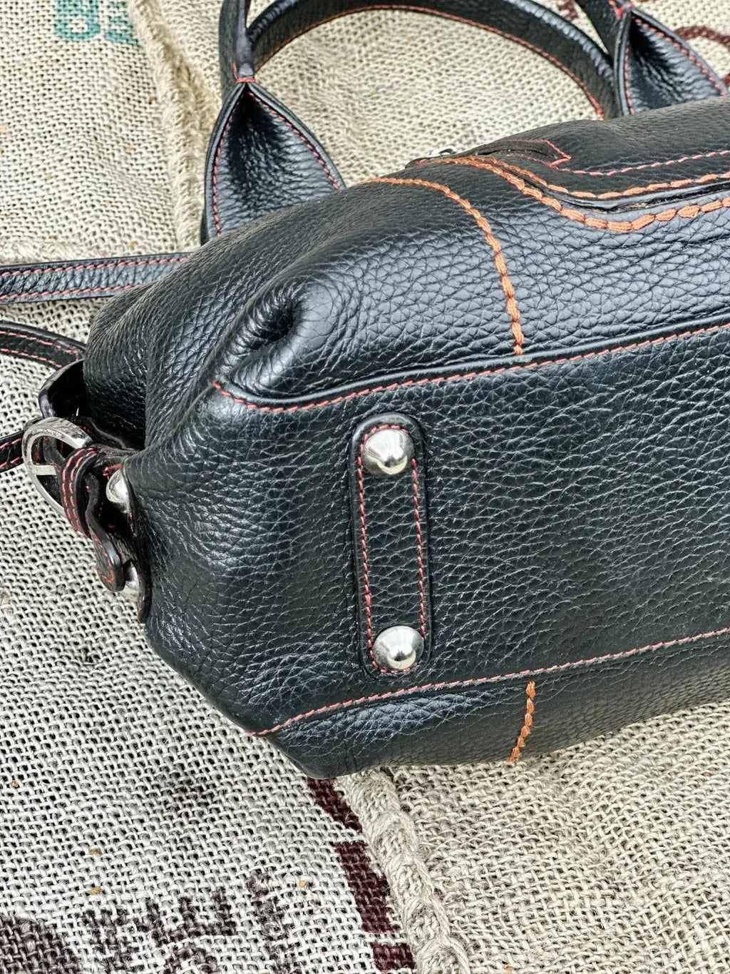 Salvatore Ferragamo – torebka kuferek do ręki lub na ramię | stan idealny | 100% skóra naturalna - karenlike.com