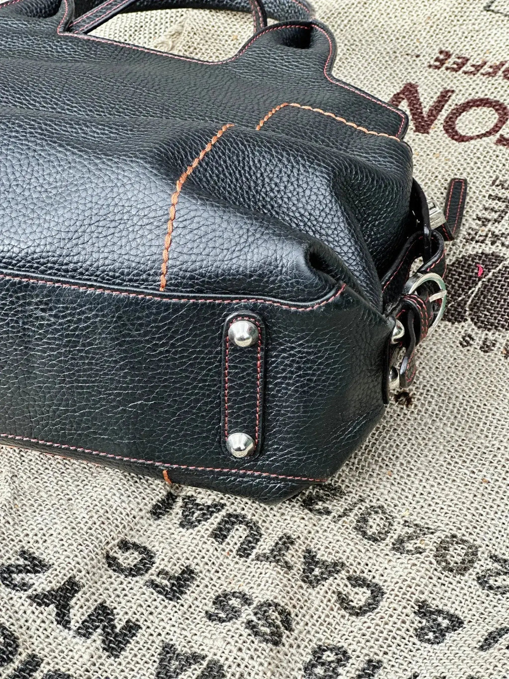 Salvatore Ferragamo – torebka kuferek do ręki lub na ramię | stan idealny | 100% skóra naturalna - karenlike.com