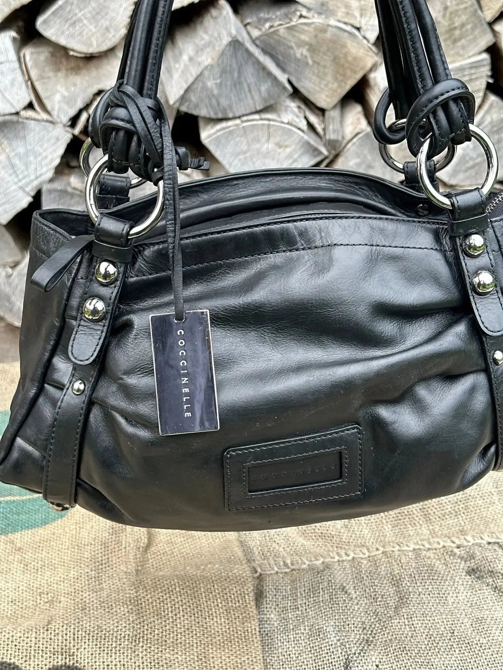 Średniej wielkości torebka kuferek Coccinelle Vintage – stan idealny | 100% skóra naturalna - karenlike.com