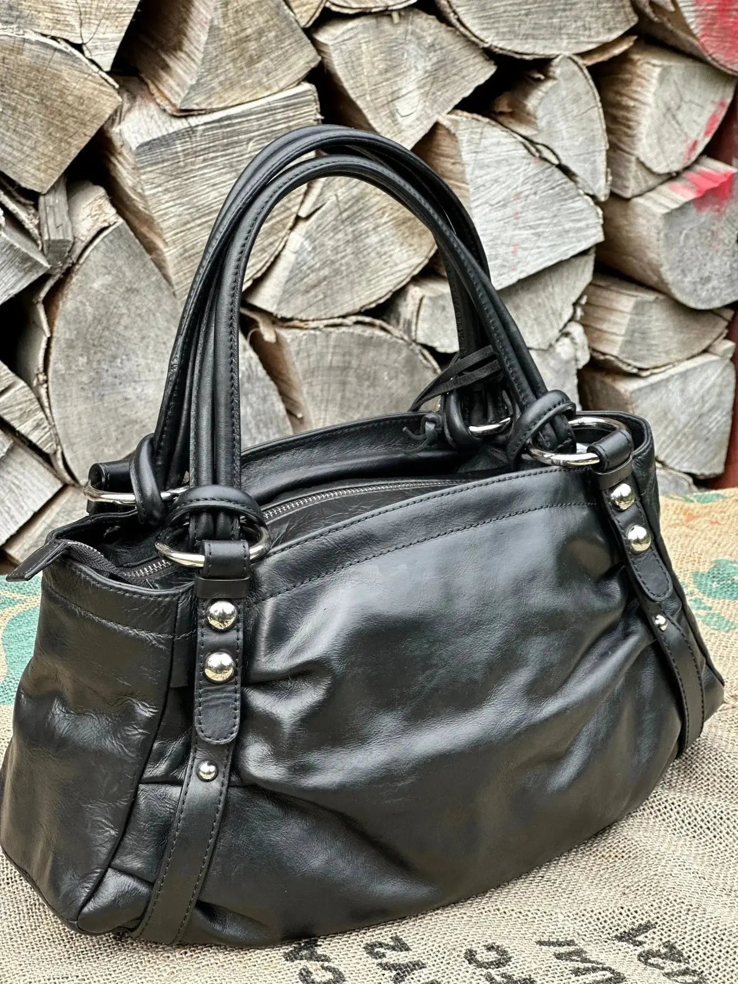 Średniej wielkości torebka kuferek Coccinelle Vintage – stan idealny | 100% skóra naturalna - karenlike.com