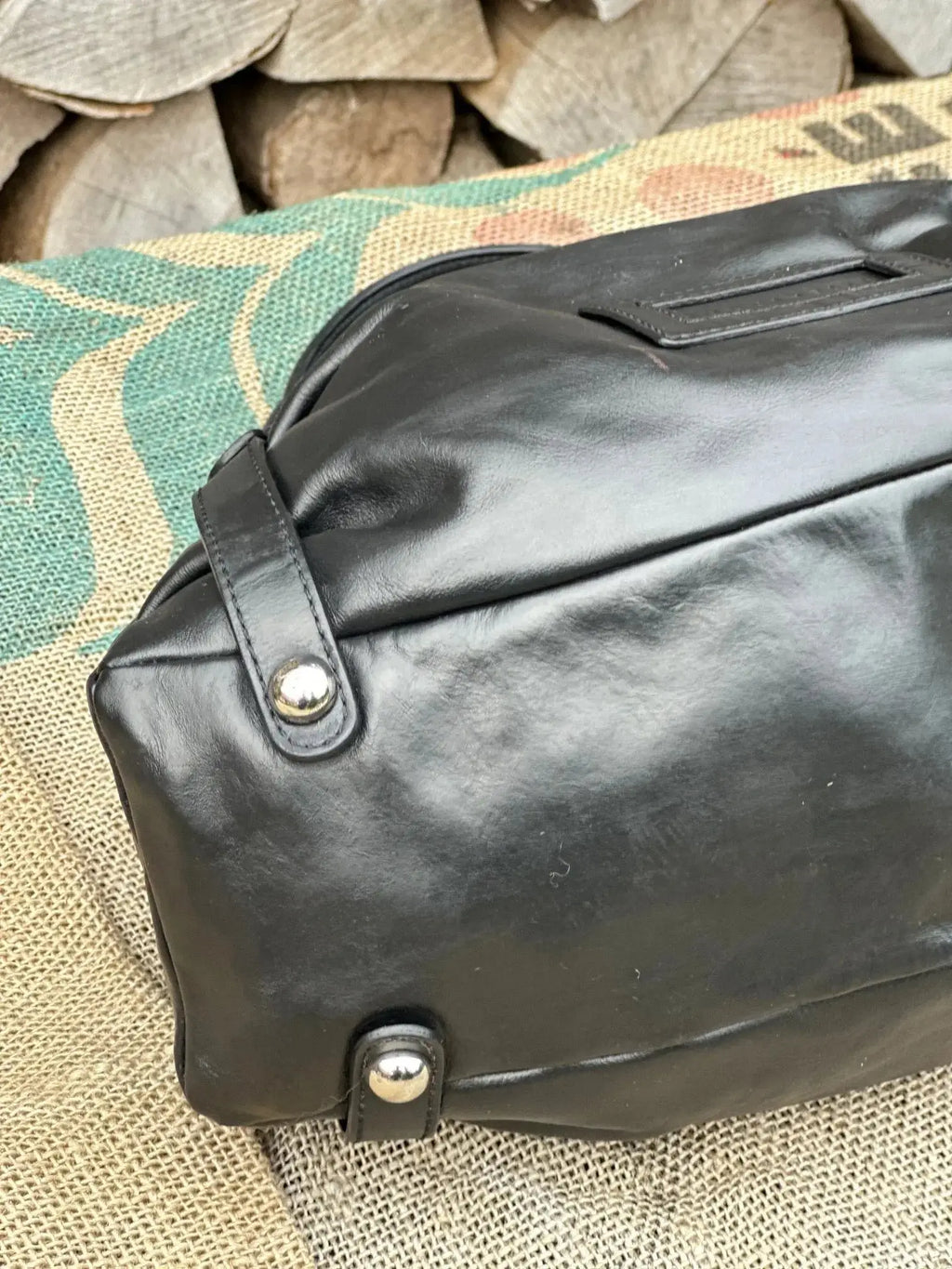 Średniej wielkości torebka kuferek Coccinelle Vintage – stan idealny | 100% skóra naturalna - karenlike.com