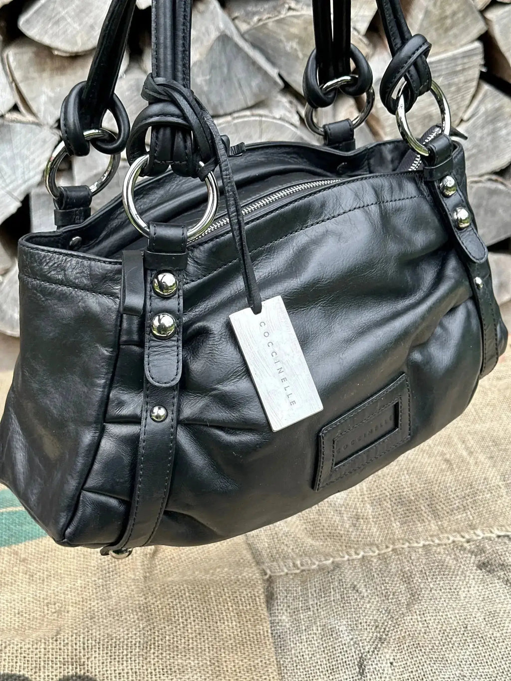 Średniej wielkości torebka kuferek Coccinelle Vintage – stan idealny | 100% skóra naturalna - karenlike.com