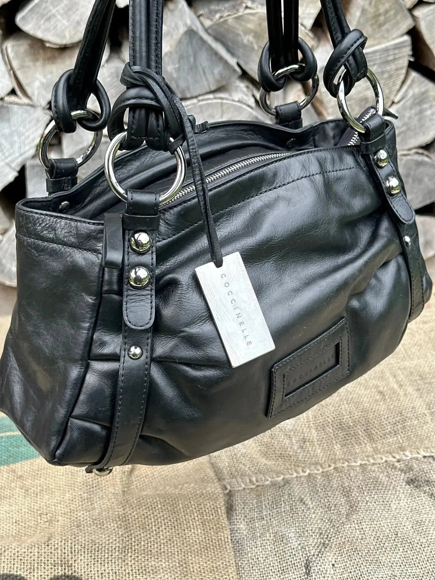 Średniej wielkości torebka kuferek Coccinelle Vintage – stan idealny | 100% skóra naturalna - karenlike.com