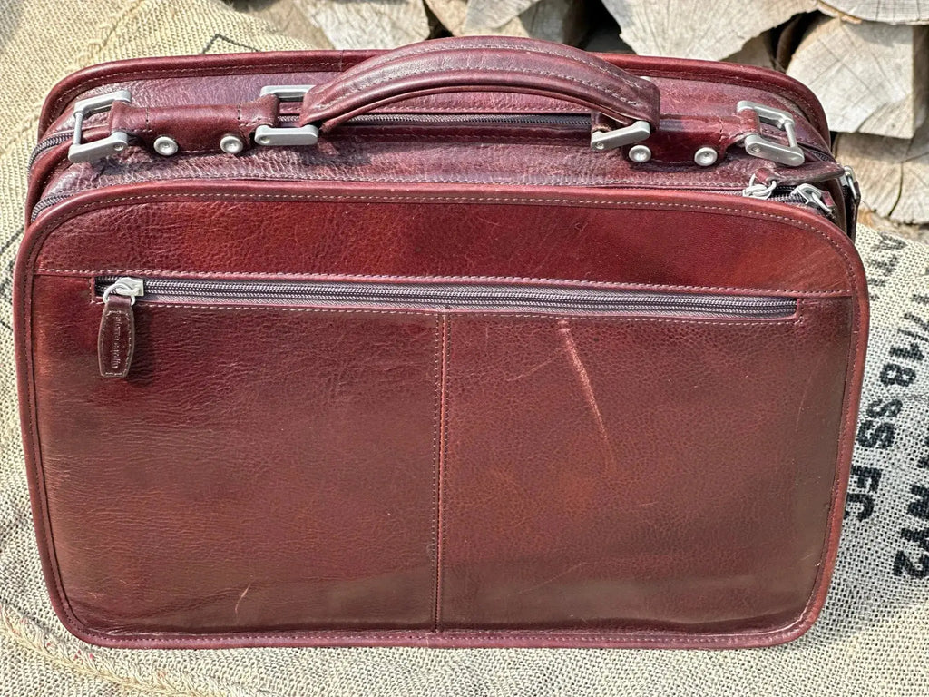 Teczka Pierre Cardin Vintage – stan idealny | 100% skóra naturalna | Autentyczna - karenlike.com