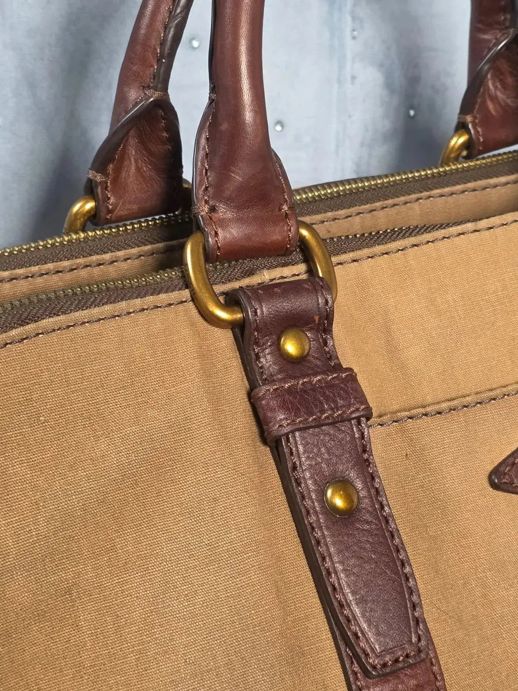Torba Aktówka FOSSIL Vintage – Skóra Naturalna i Płótno | Piękna Patyna - karenlike.com