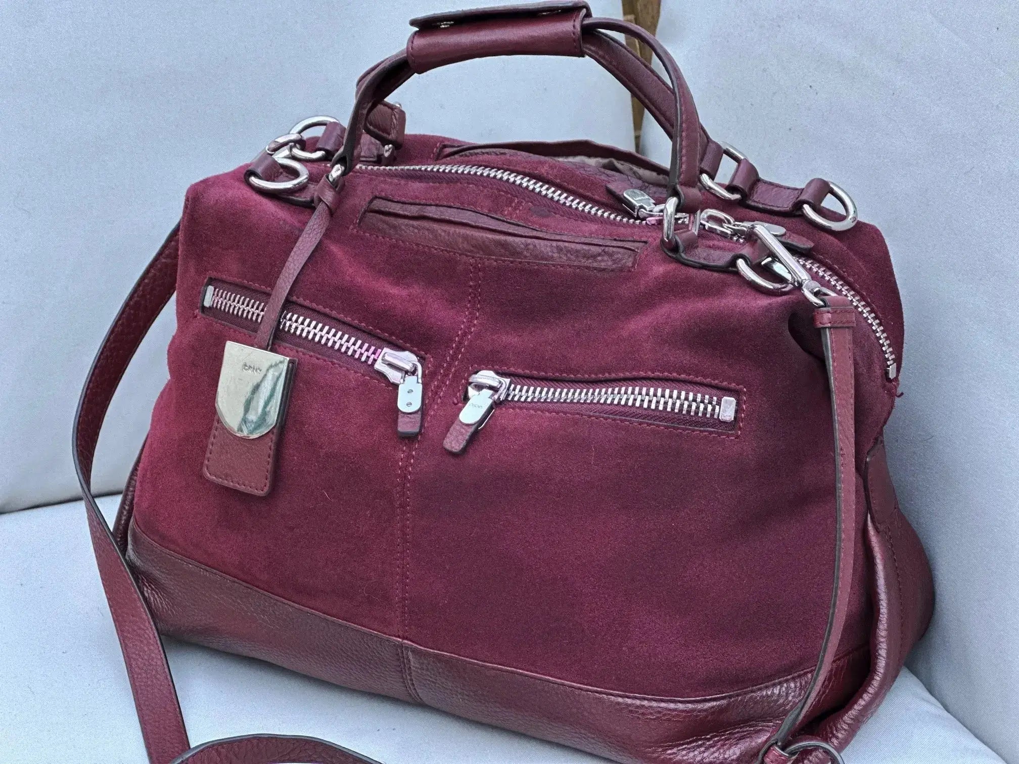 Torba DKNY – głęboki wiśniowy/bordowy kolor, po renowacji - karenlike.com