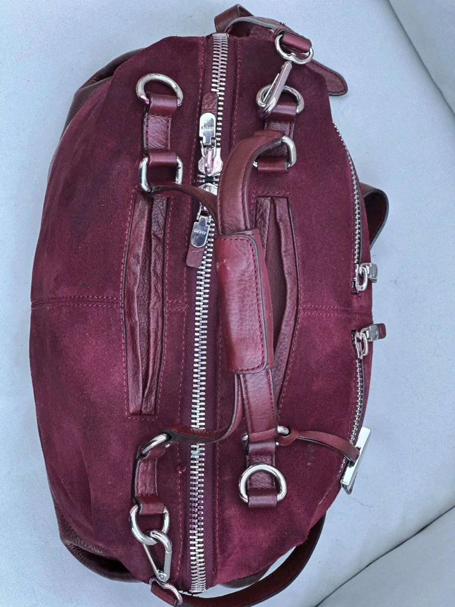 Torba DKNY – głęboki wiśniowy/bordowy kolor, po renowacji - karenlike.com