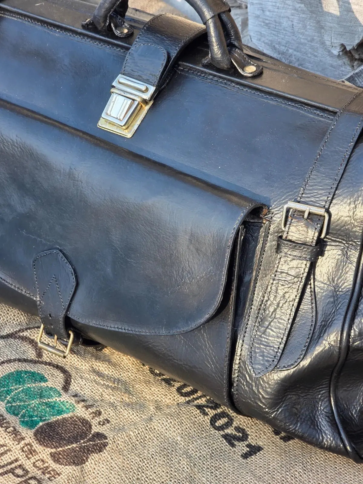 Torba Podróżna Vintage Lata 1960/1970 – Gruba Skóra Naturalna | Stan Idealny | Po Pełnej Renowacji Koloru - karenlike.com