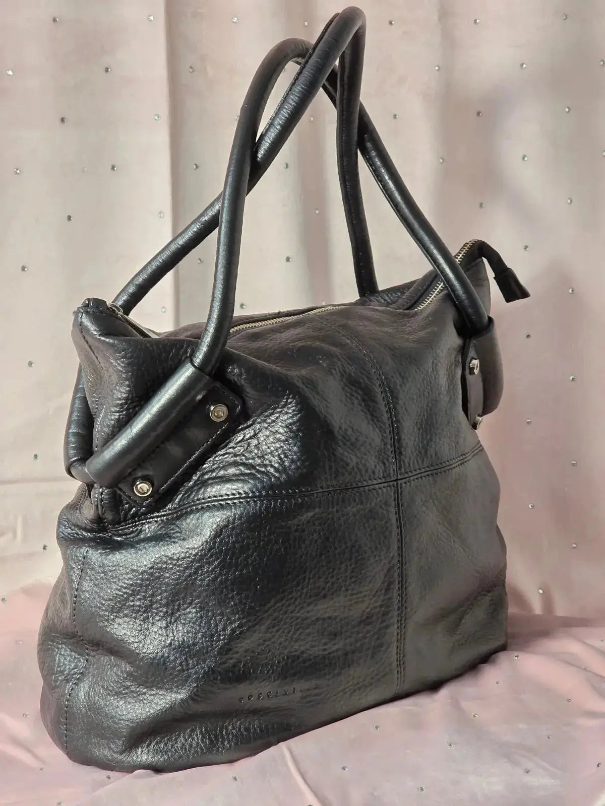 Torebka COCCINELLE Kuferek – Skóra Naturalna | Stan Idealny po Profesjonalnej Renowacji Koloru - karenlike.com