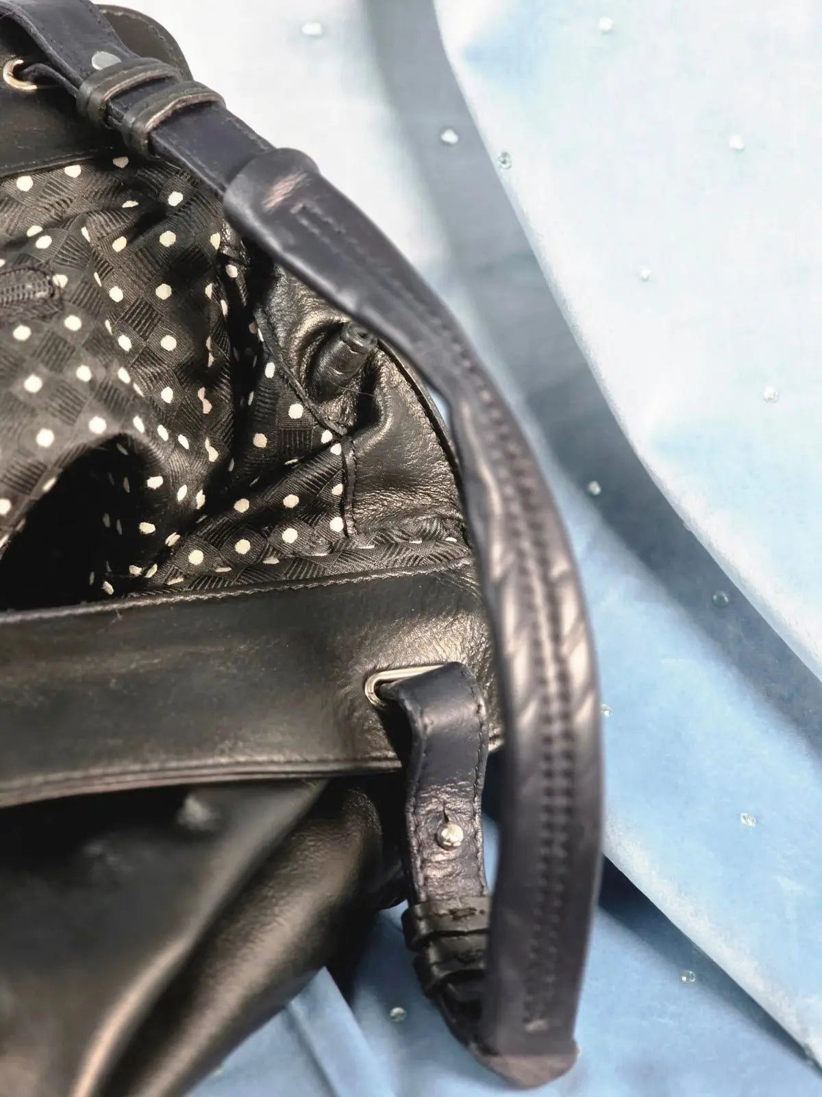 Torebka FURLA Kuferek – Skóra Naturalna | Idealny Stan po Profesjonalnej Renowacji Koloru - karenlike.com