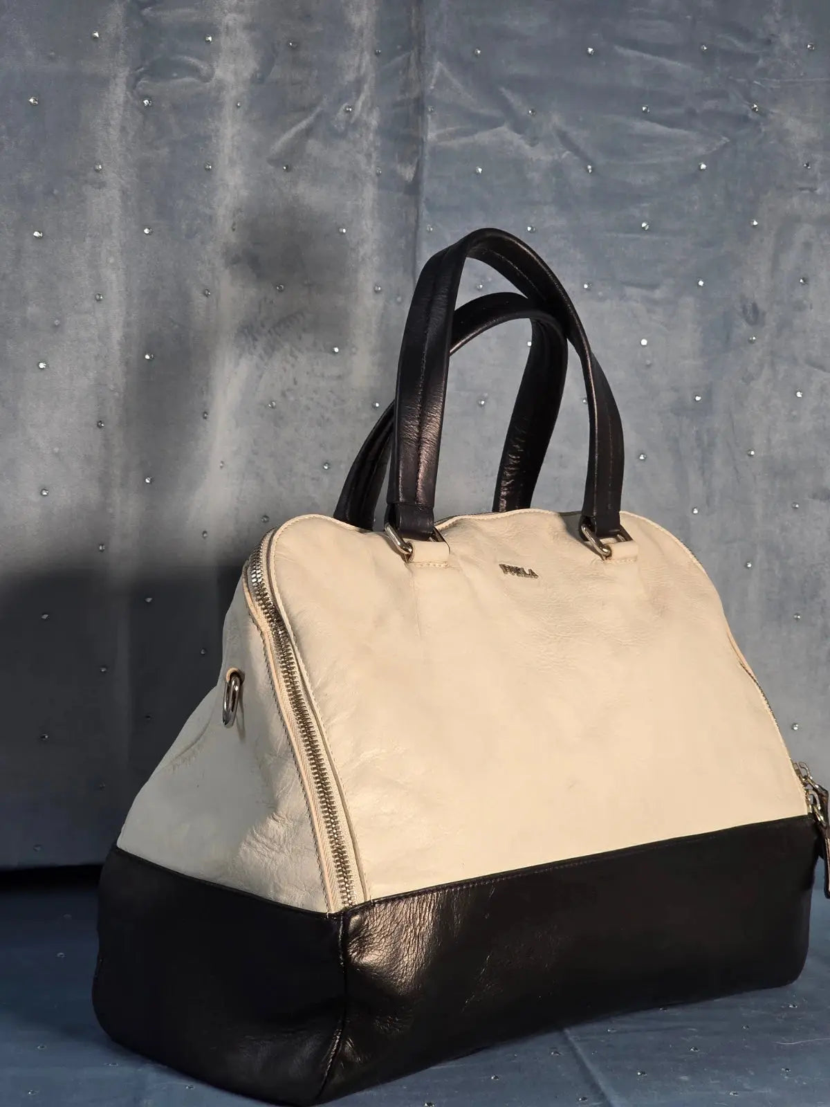 Torebka FURLA – Kuferek Skórzany | Stan Idealny po Profesjonalnej Renowacji Koloru - karenlike.com