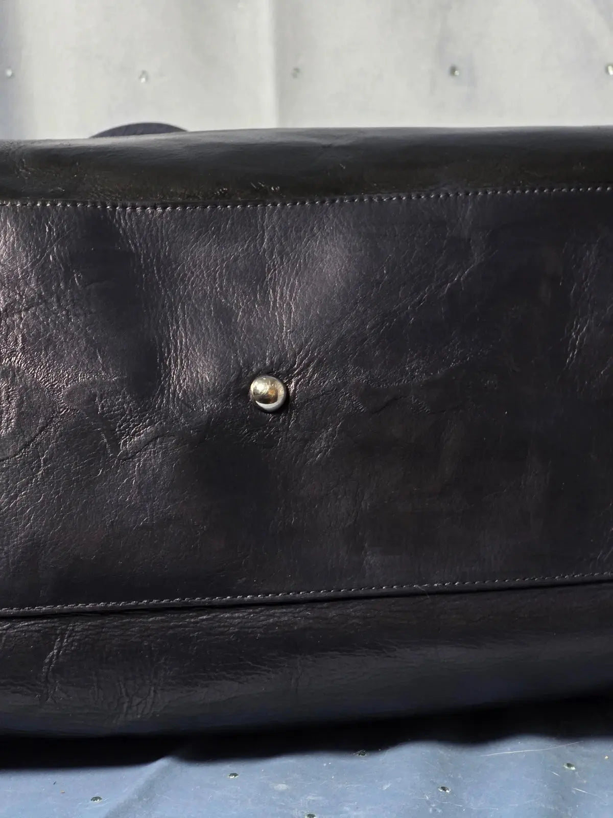 Torebka FURLA – Kuferek Skórzany | Stan Idealny po Profesjonalnej Renowacji Koloru - karenlike.com