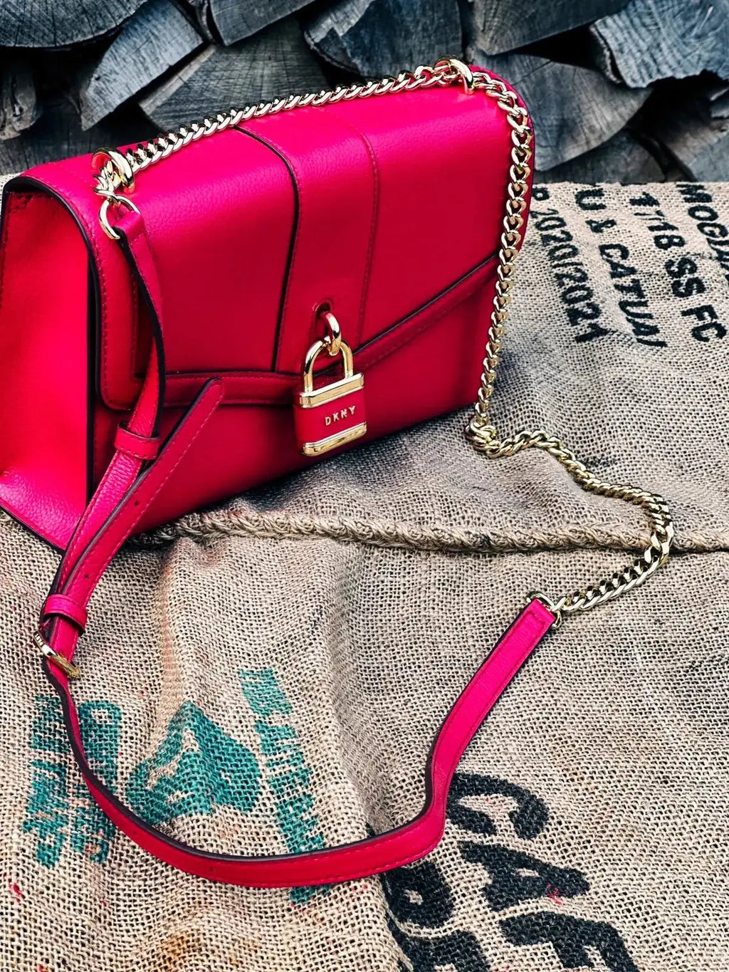 Torebka kopertówka DKNY – stan idealny | 100% autentyczna - karenlike.com