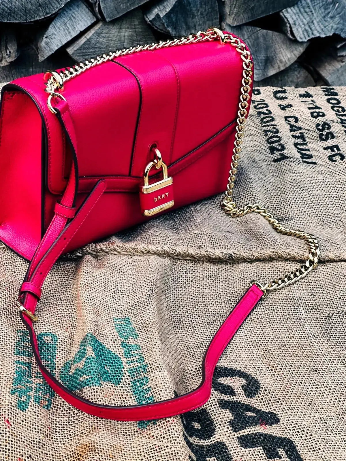 Torebka kopertówka DKNY – stan idealny | 100% autentyczna - karenlike.com