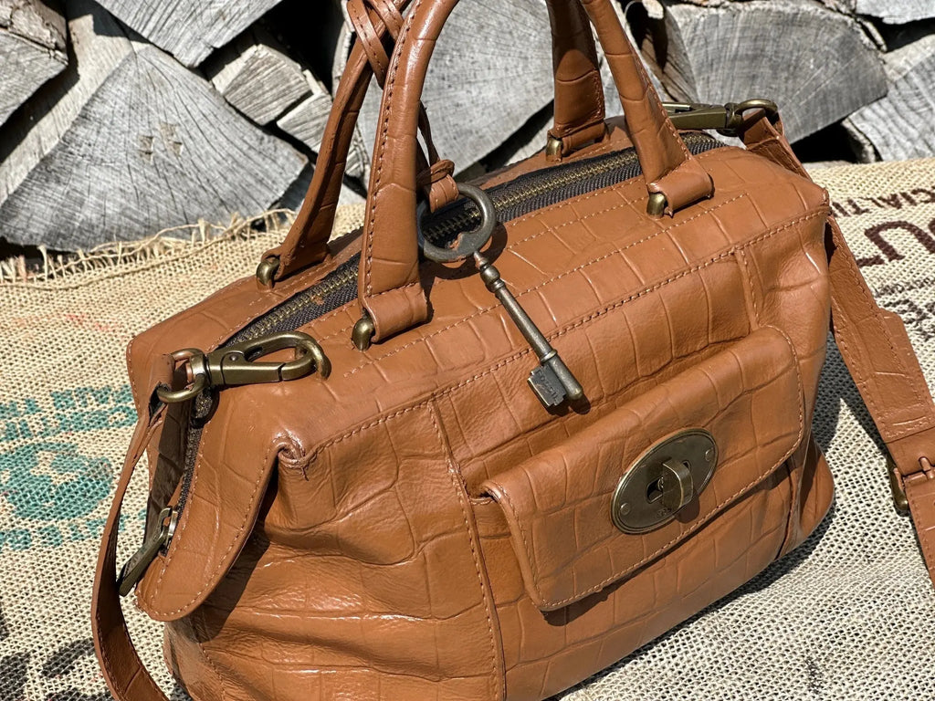 Torebka kuferek Fossil Vintage – na ramię lub do ręki | stan idealny | 100% skóra naturalna | Autentyczna - karenlike.com