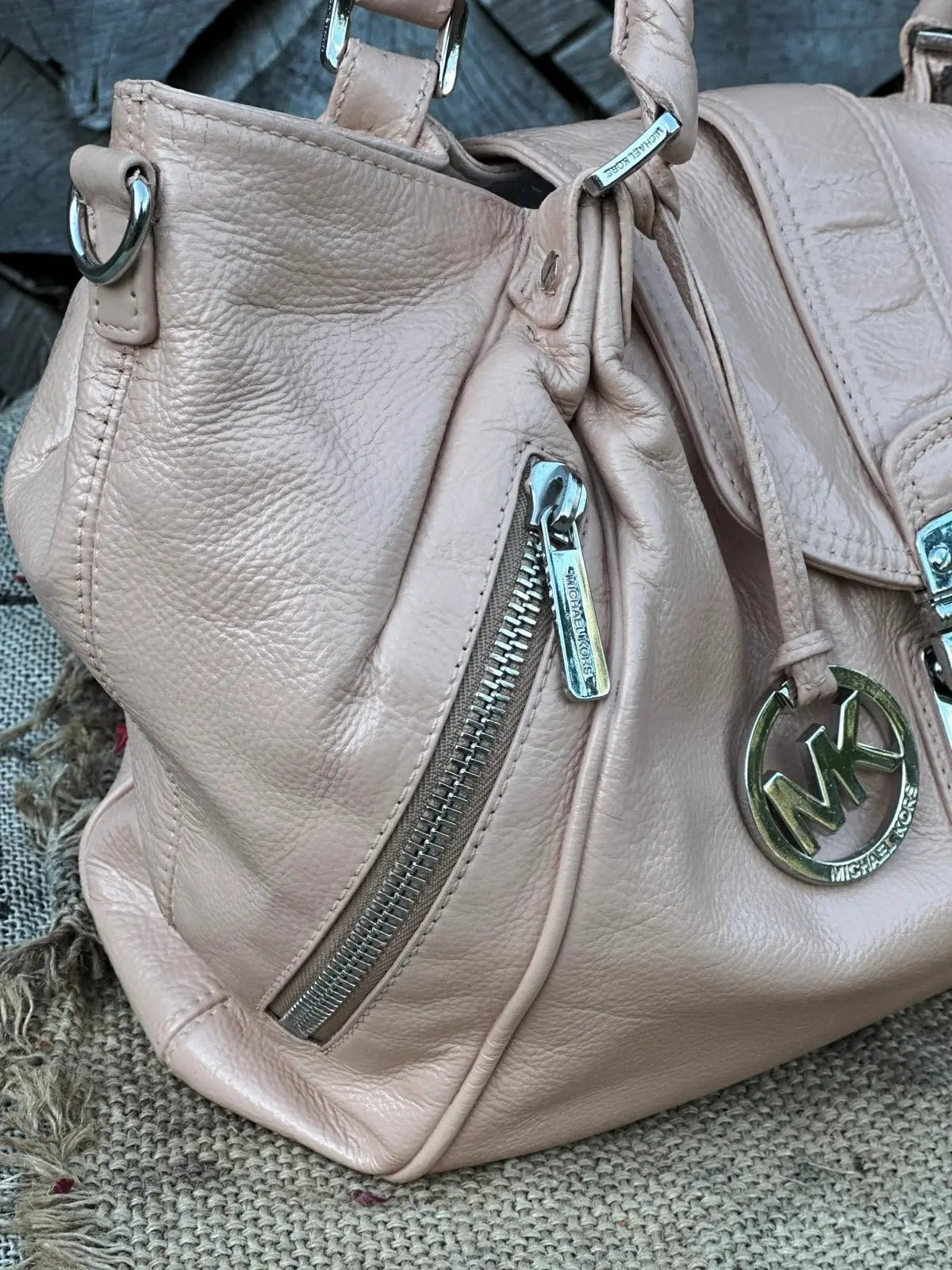 Torebka Kuferek Michael Kors Do Ręki – Skórzana 100% Oryginał | Stan Idealny Po Renowacji Koloru - karenlike.com