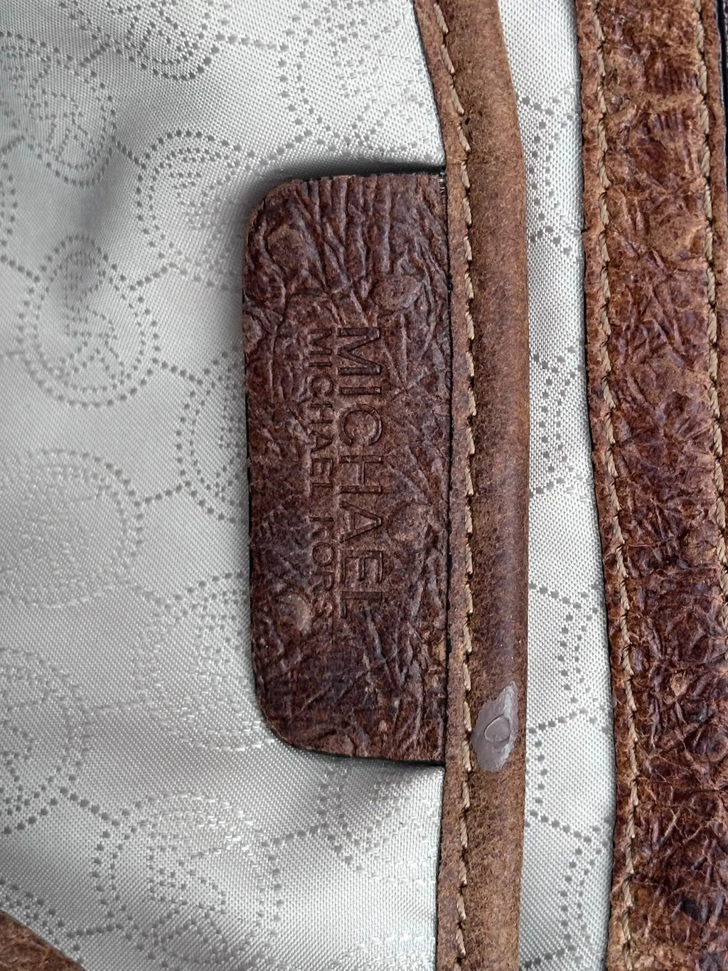 Torebka Kuferek Michael Kors – Skórzana 100% Oryginał | Stan Idealny Po Renowacji Koloru - karenlike.com