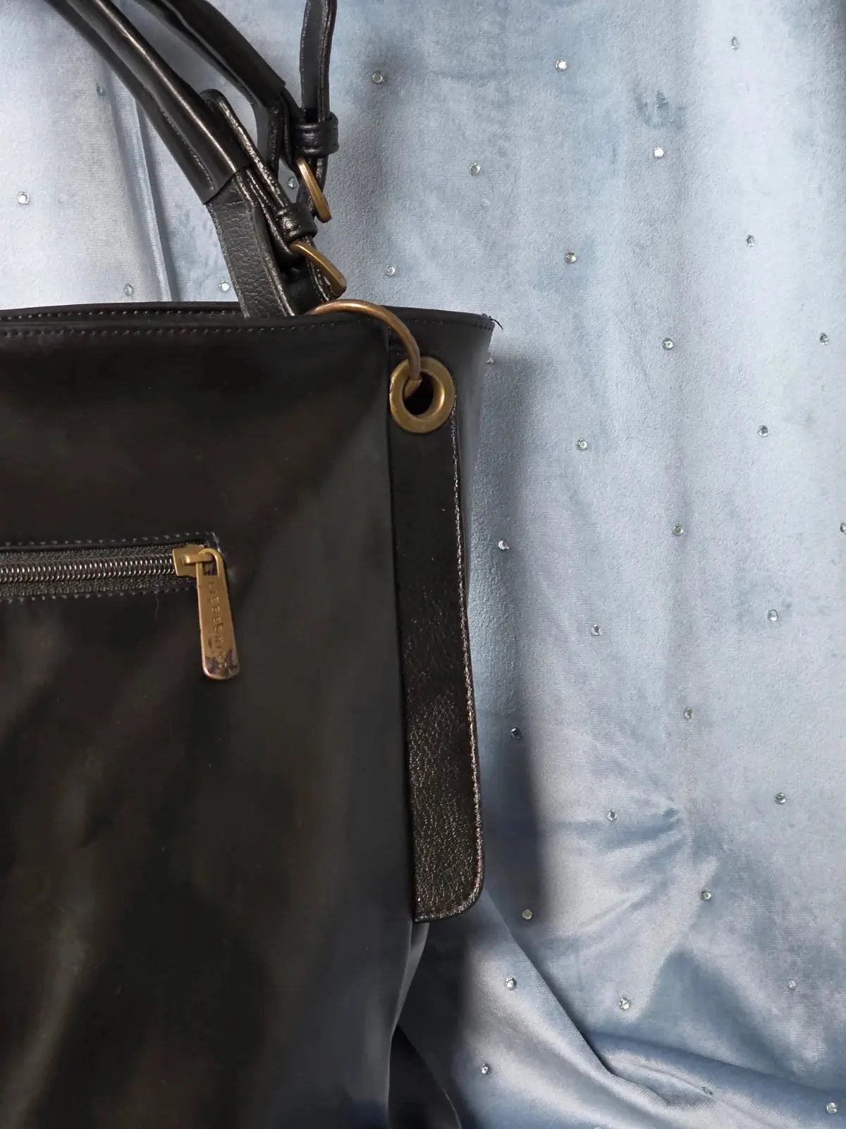 Torebka Liebeskind Berlin – Skóra Naturalna | Stan Idealny po Profesjonalnej Renowacji Koloru - karenlike.com