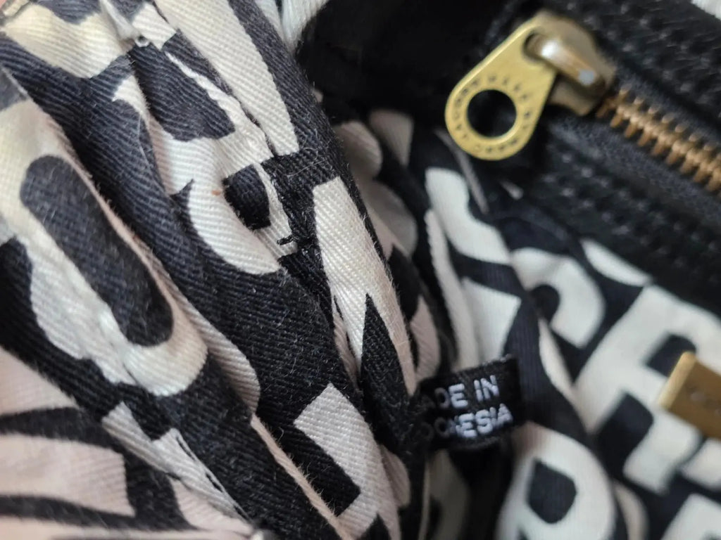 Torebka Marc Jacobs Vintage Kuferek – Skórzana 100% Oryginał | Stan Sklepowy Po Renowacji Koloru - karenlike.com