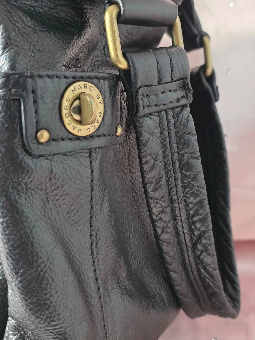 Torebka Marc Jacobs Vintage Kuferek – Skórzana 100% Oryginał | Stan Sklepowy Po Renowacji Koloru - karenlike.com