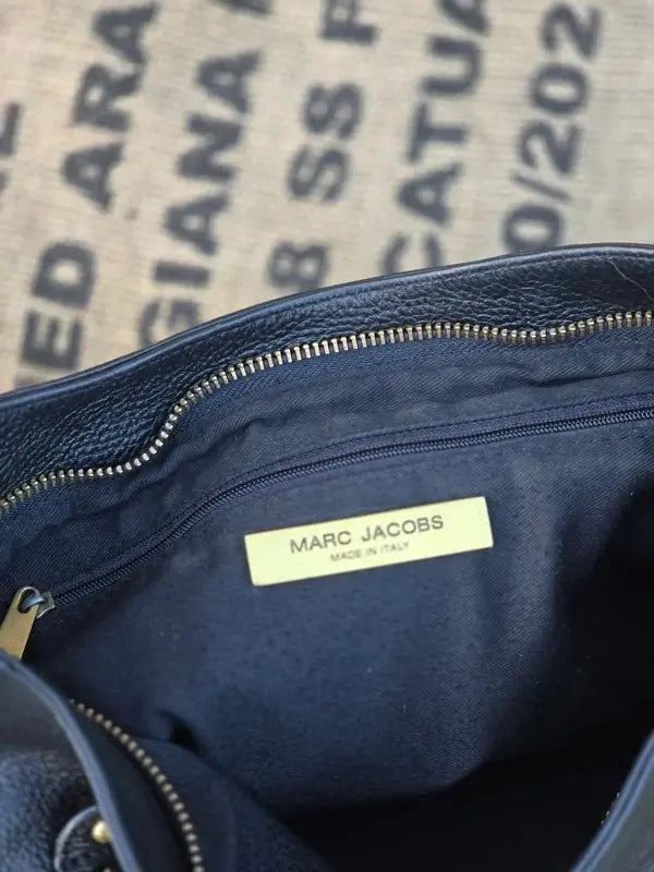Torebka Marc Jacobs w Idealnym Stanie Po Renowacji - karenlike.com