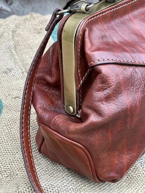 Torebka The Bridge Vintage do ręki lub na ramię – 100% skóra naturalna, stan idealny - karenlike.com