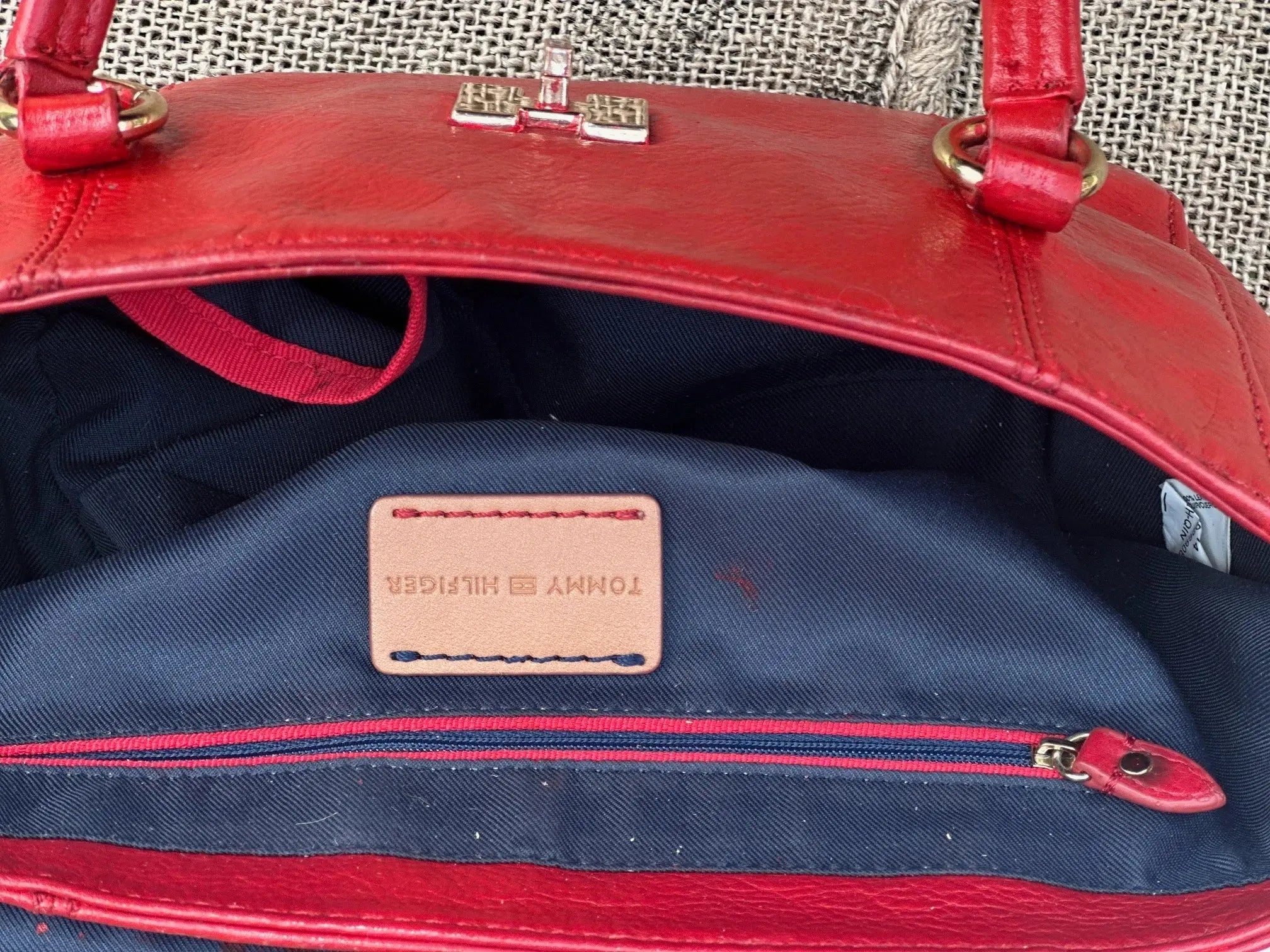 Torebka Tomy Hilfiger Stan Idealny po Renowacji Koloru - karenlike.com